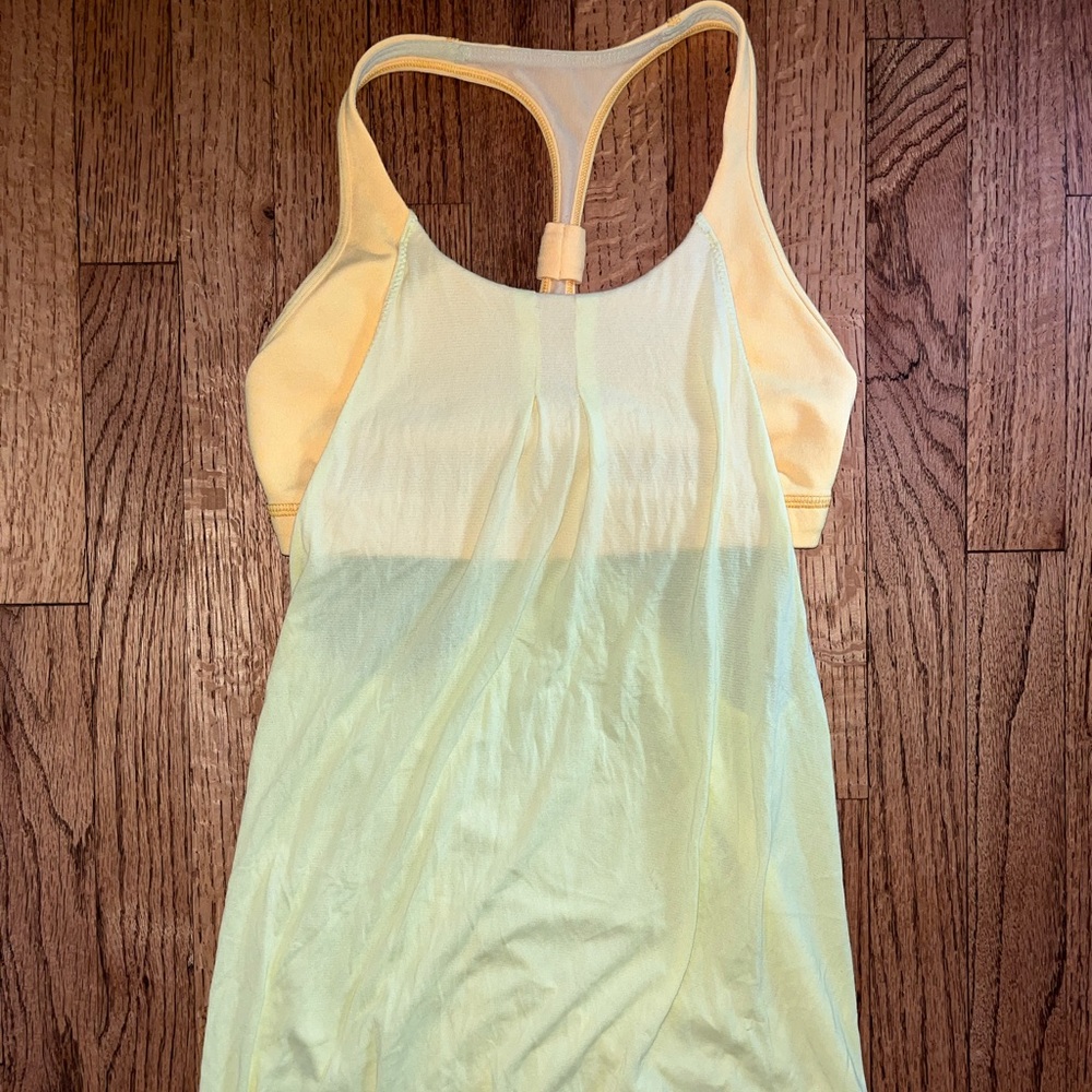 Size 4 Lululemon Sports Bra/Tank Top